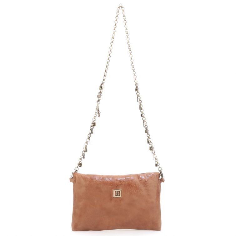Pochette Uda A.S.98 in pelle cuoio con tracolla a catena decorativa, design essenziale e rock artigianale