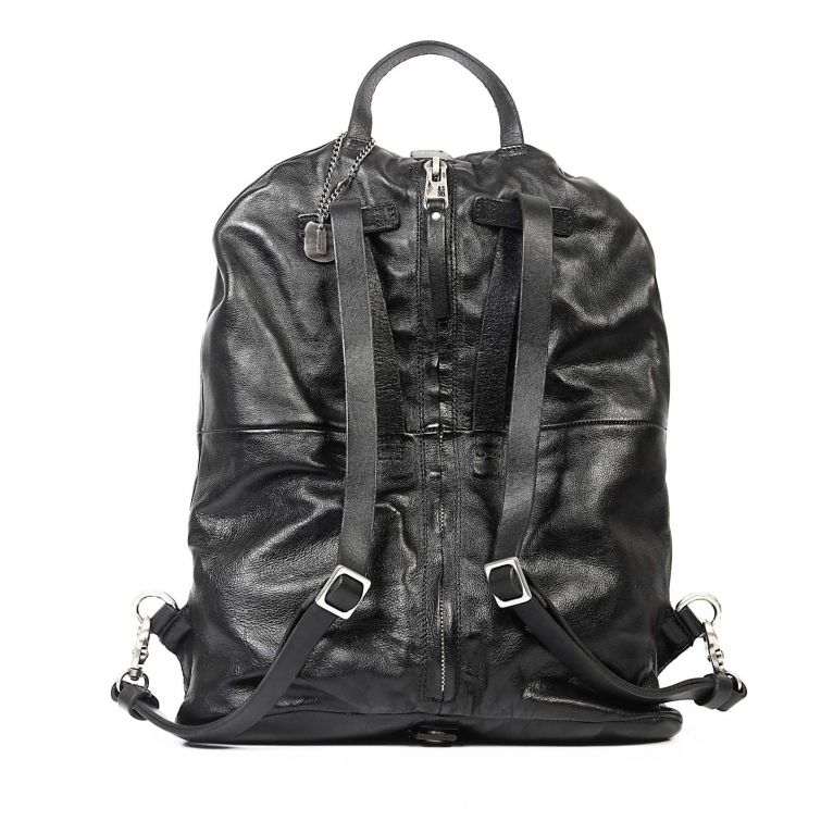 Zaino BEATRIX A.S.98 in pelle nera morbida con spallacci regolabili, manico superiore, dettagli metallici e logo A.S.98.