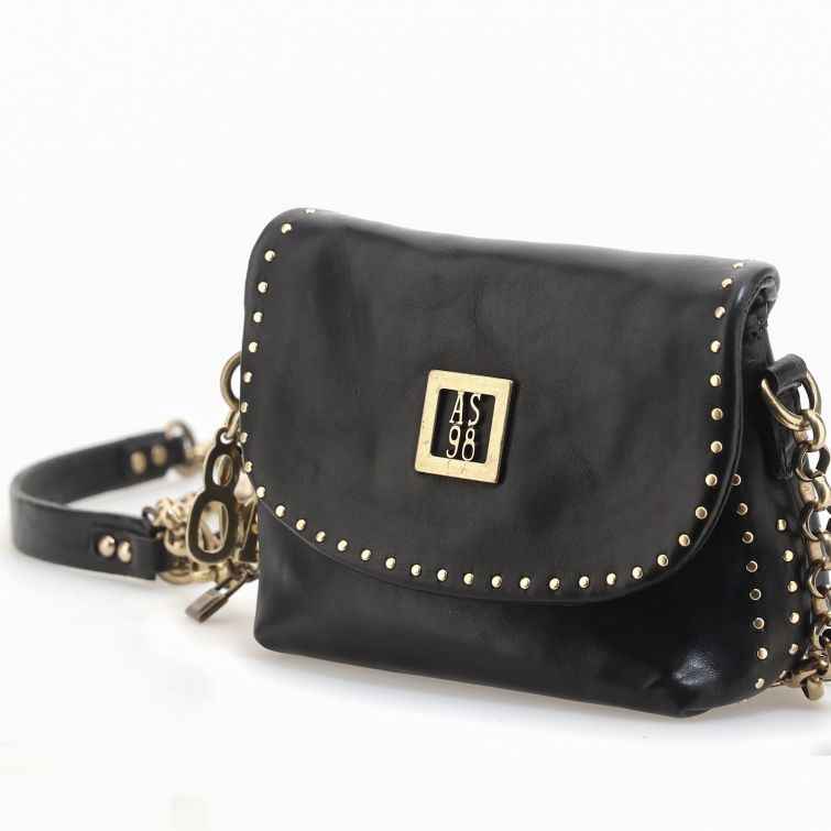 BORSA FANNY: stile iconico e dettagli rock by A.S.98