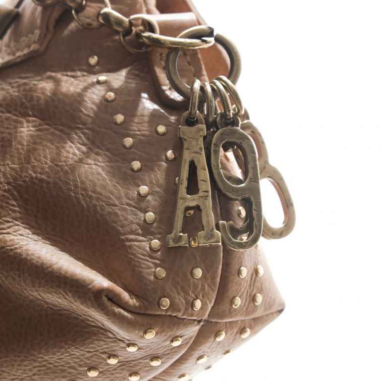 BORSA FANNY: eleganza compatta e artigianalità firmata A.S.98