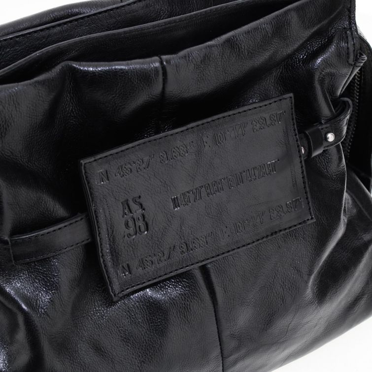 BORSA ADRIEN A.S.98 in pelle – Carattere deciso e stile autentico