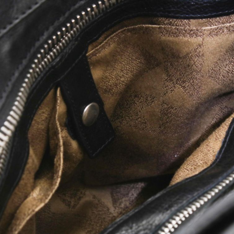 BORSA ADRIEN A.S.98 in pelle – Carattere deciso e stile autentico