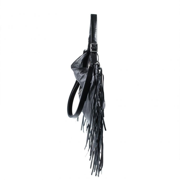 Borsa Boho A.S.98 in pelle nera con frange lunghe e borchie, stile rock boho chic artigianale italiano
