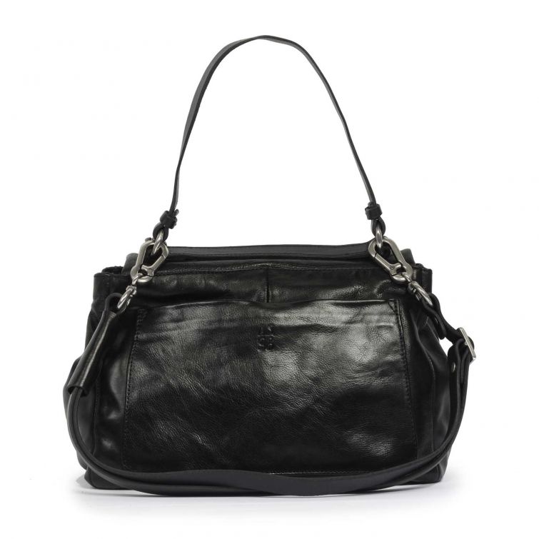 Borsa LÈA A.S.98 in pelle nera morbida con manico a spalla, patta frontale, chiusura metallica e charm logo A.S.98.