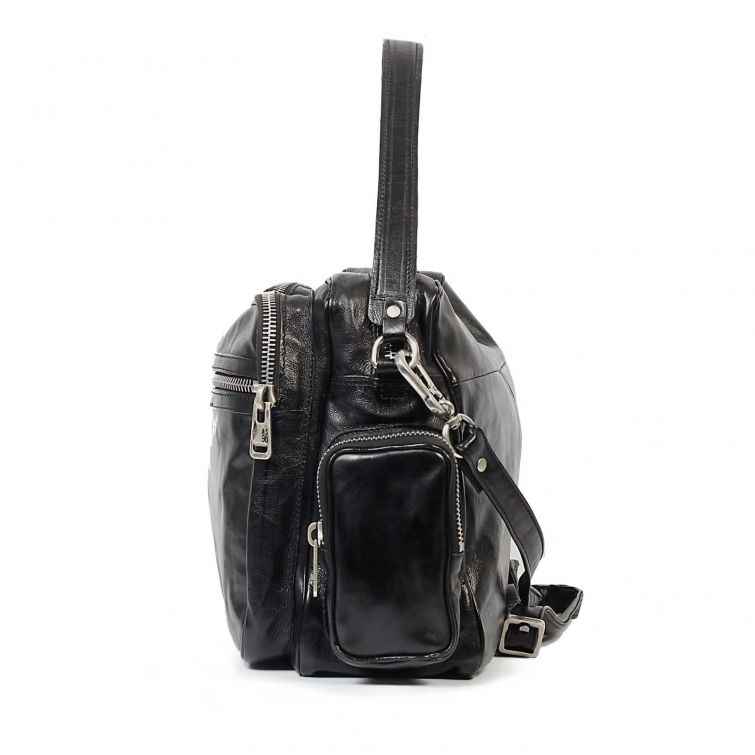 BORSA CURTIS A.S.98 – Pelle, carattere e stile urban