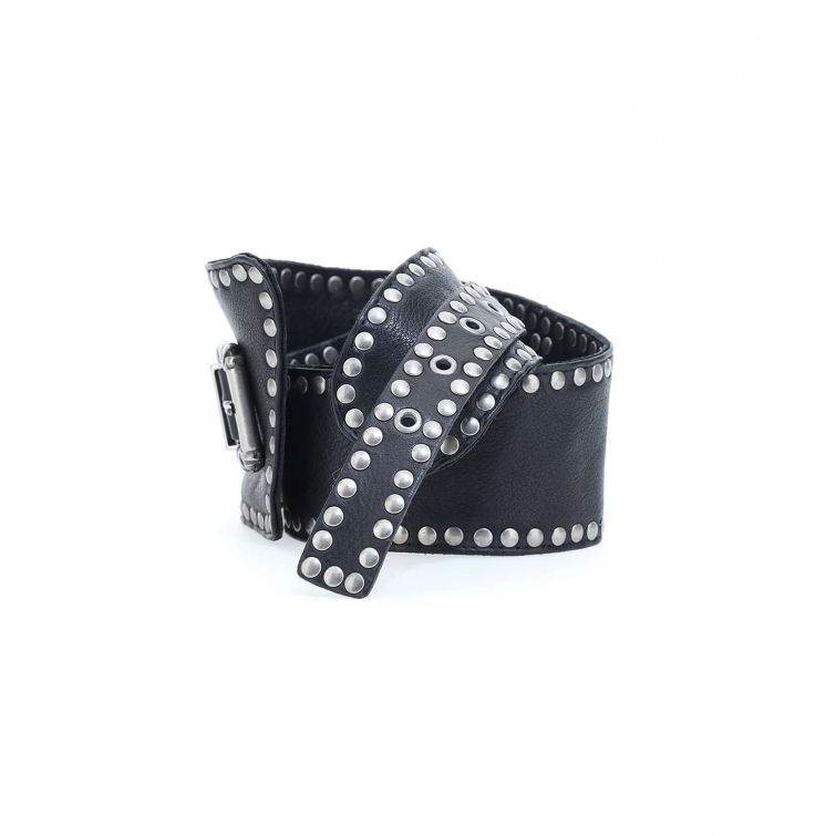 Cintura Kenith A.S.98 in pelle nera con borchie e fibbia metallica decorativa, stile rock artigianale