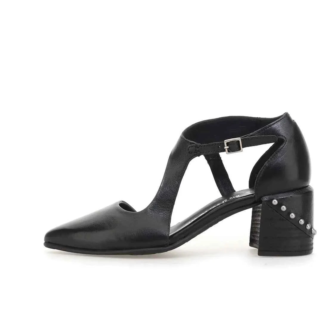 SANDALI VINCENT A.S.98: Eleganza Decisa con Borchie