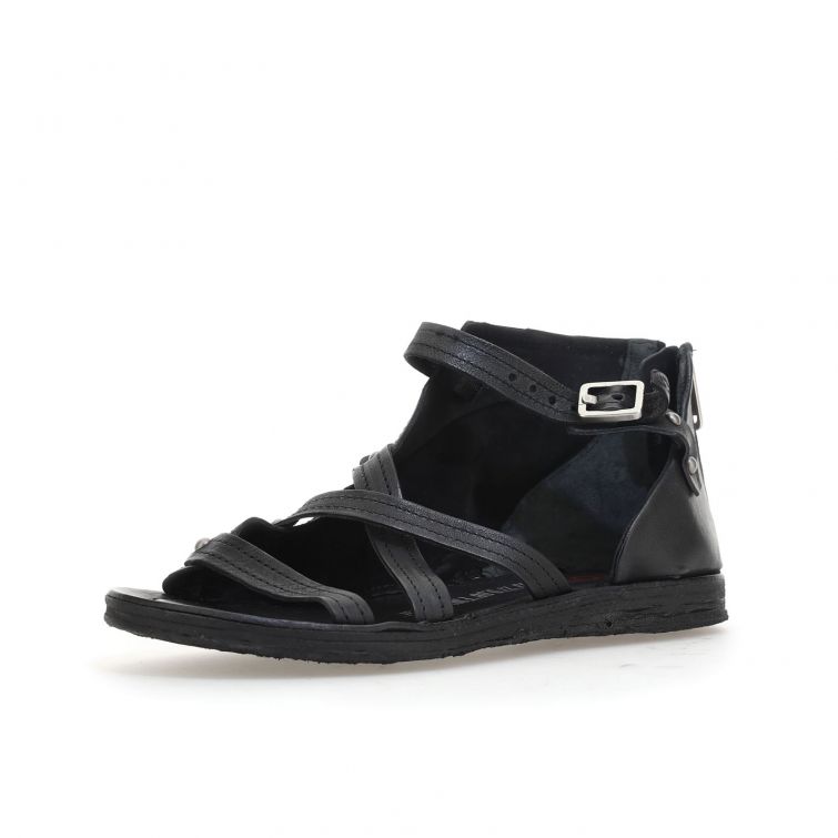 Sandali Ralph A.S.98 in pelle nera da donna con suola flat e cinturini incrociati.