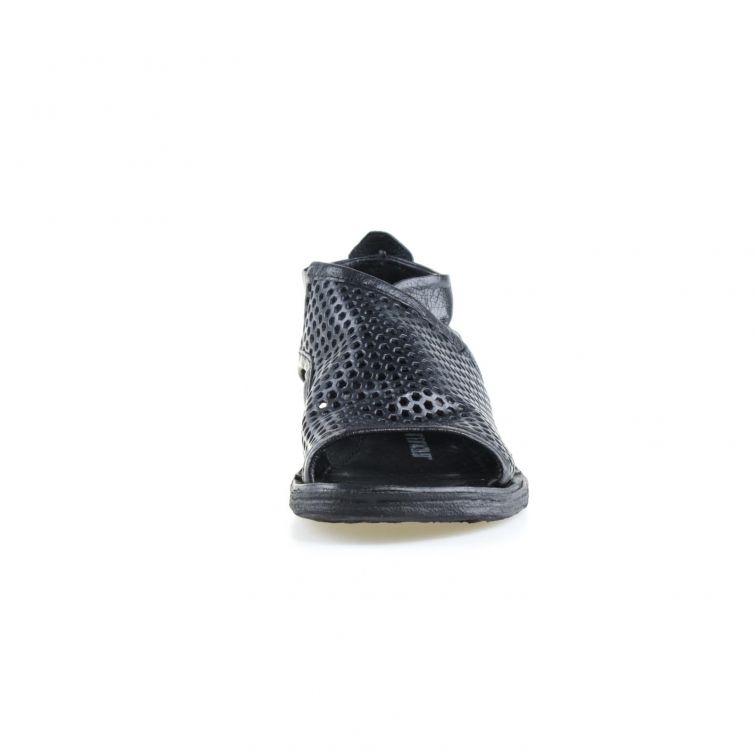 SANDALI REILEY Comfort artigianale dal carattere urbano
