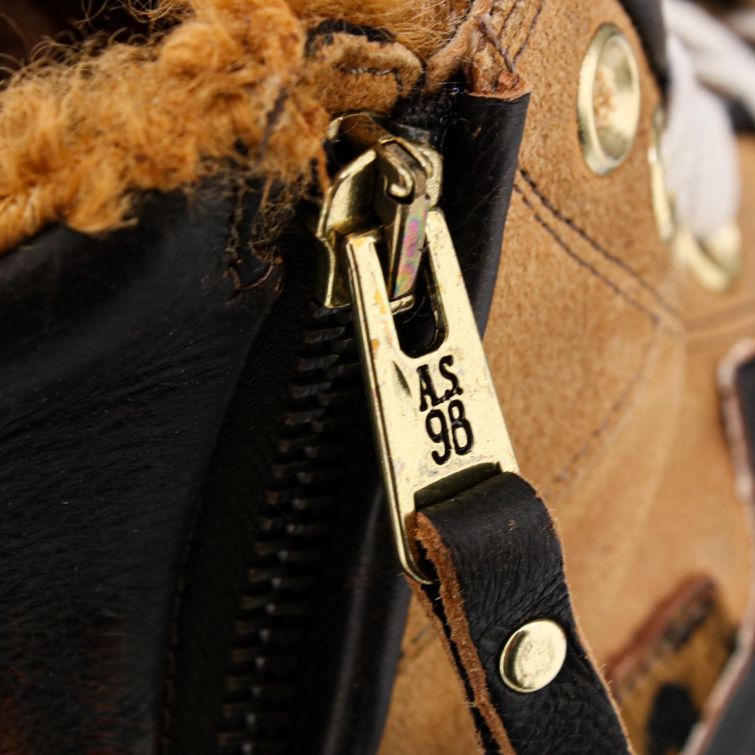 SNEAKERS ACELINE: design A.S.98 in pelle e suede dal carattere unico
