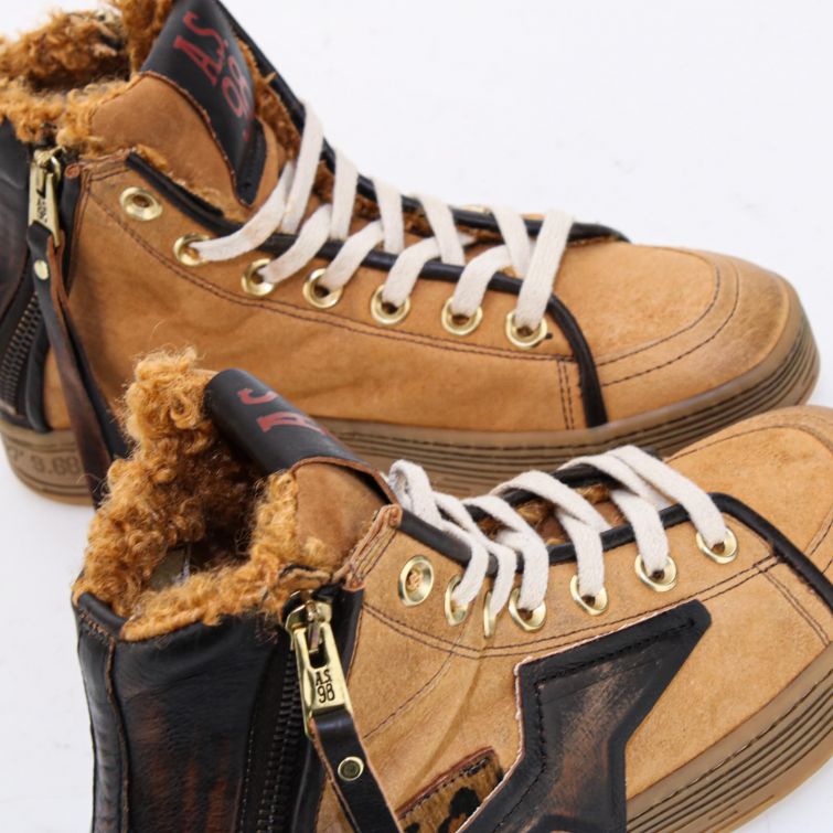 SNEAKERS ACELINE: design A.S.98 in pelle e suede dal carattere unico