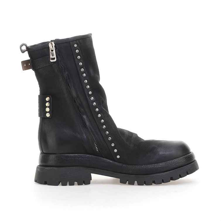 STIVALI DARCY: biker moderni con borchie e grinta A.S.98