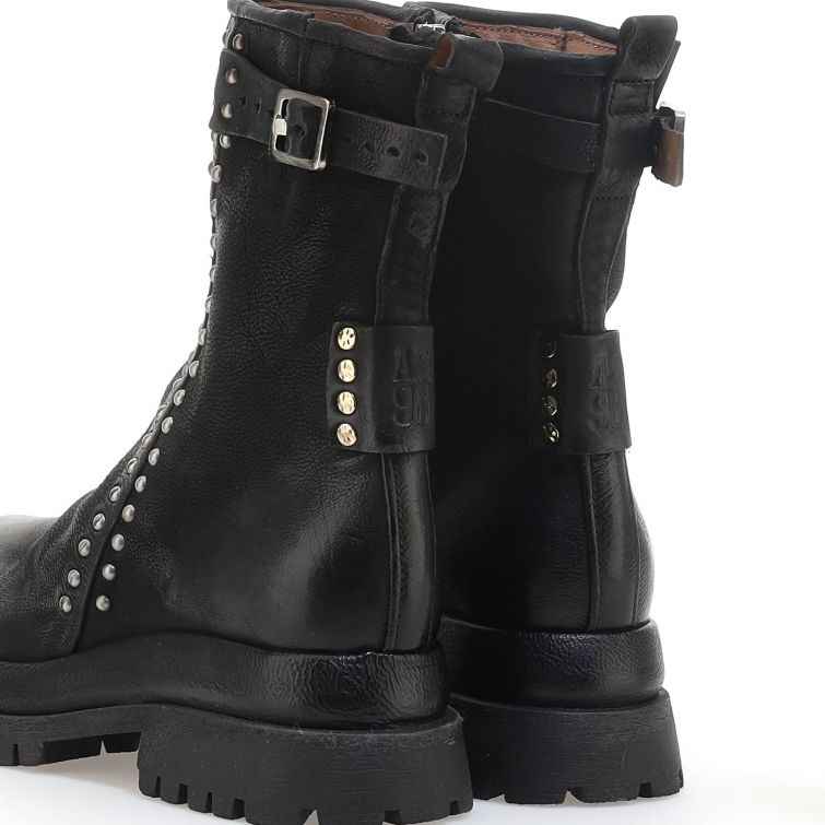 STIVALI DARCY: biker moderni con borchie e grinta A.S.98