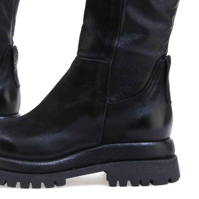 STIVALI DESANA: grinta biker e stile A.S.98 contemporaneo