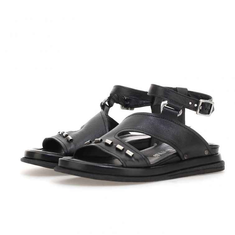 SANDALI SPARROW: stile rock leggero con anima A.S.98