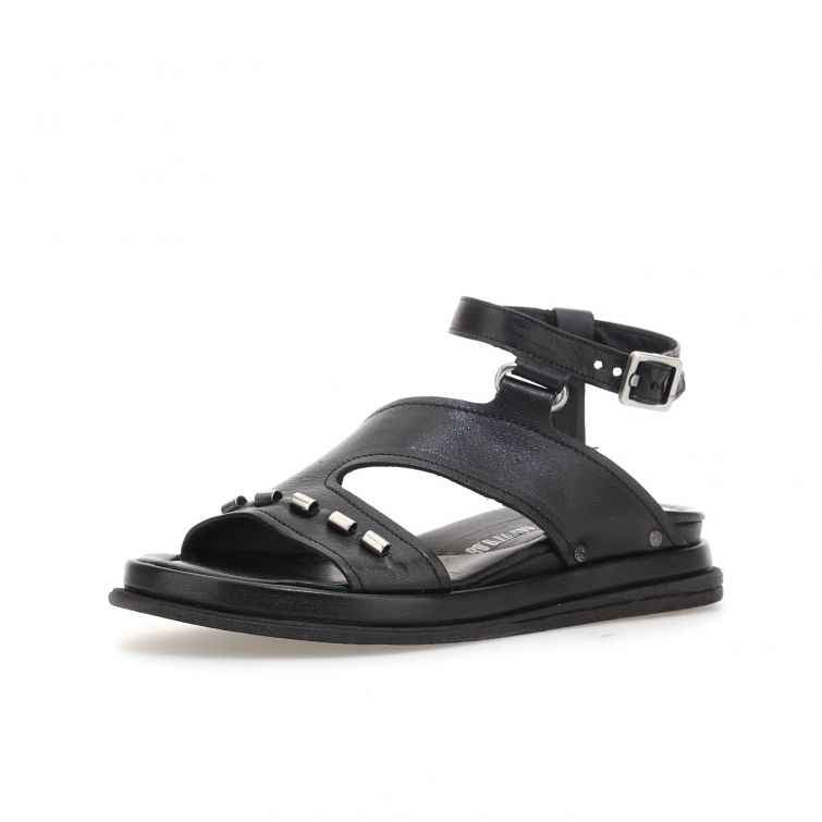 SANDALI SPARROW: stile rock leggero con anima A.S.98
