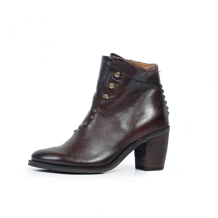 STIVALETTI RAYNE A.S.98 – Eleganza Rock e Anima Post-Punk