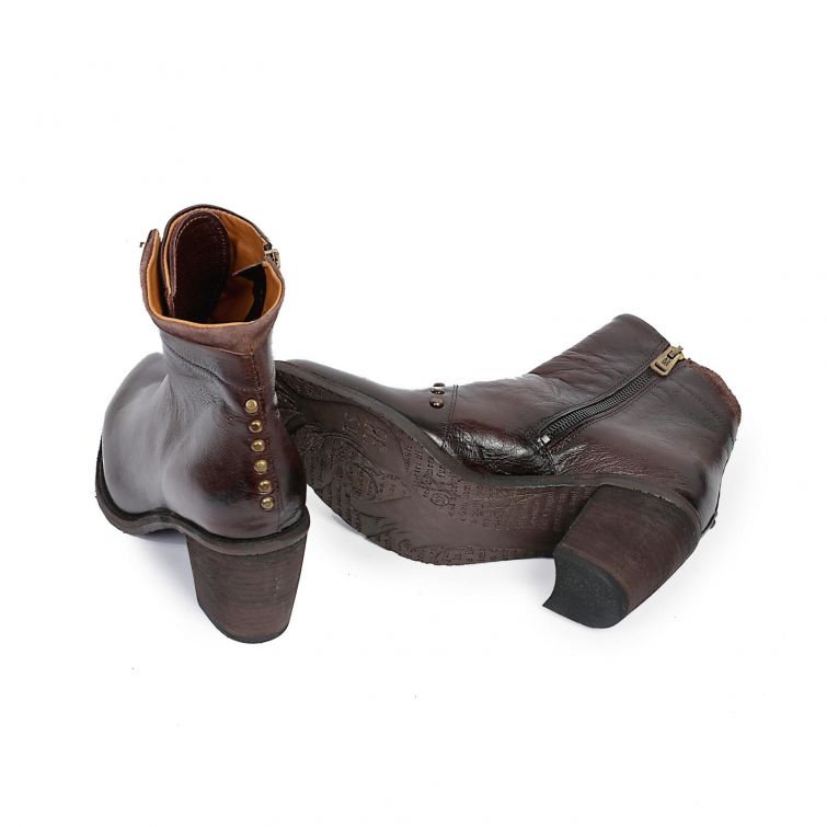 STIVALETTI RAYNE A.S.98 – Eleganza Rock e Anima Post-Punk