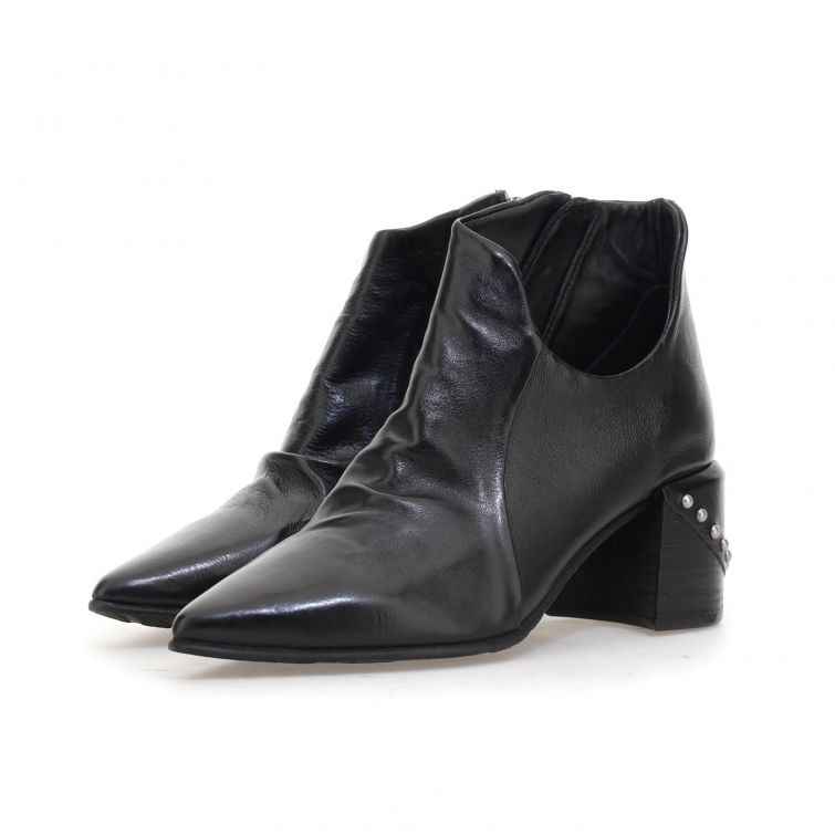VINCE – Stile grintoso e dettagli unici per un look audace