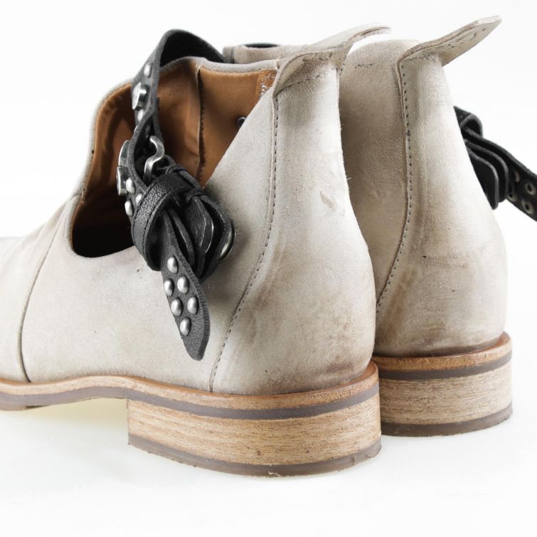 STIVALETTI ISMERA A.S.98 in pelle con cinturino borchiato