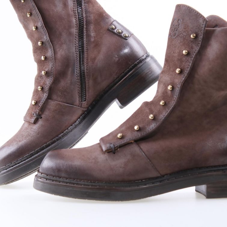 STIVALETTI VEILA A.S.98 in pelle – Femminilità e carattere urbano