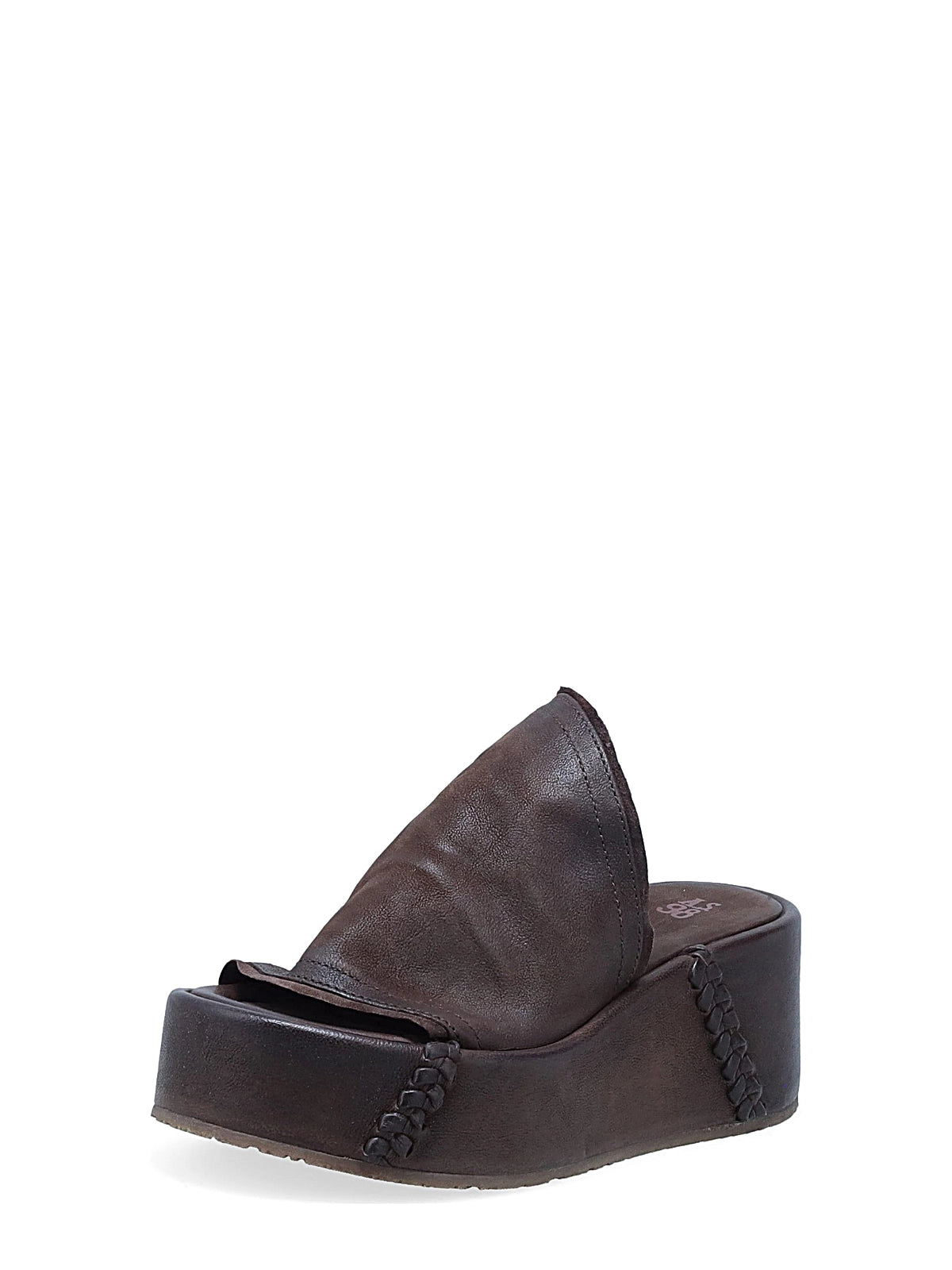 Sandali Marloon in pelle marrone con plateau alto e design minimal, confortevoli e perfetti per look estivi essenziali