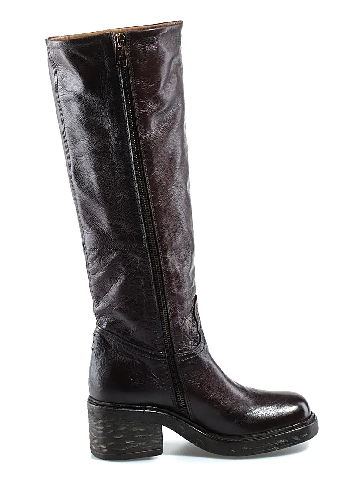 Stivale Seton A.S.98 in pelle marrone con gambale alto, dettagli logo, tacco robusto e suola in gomma.