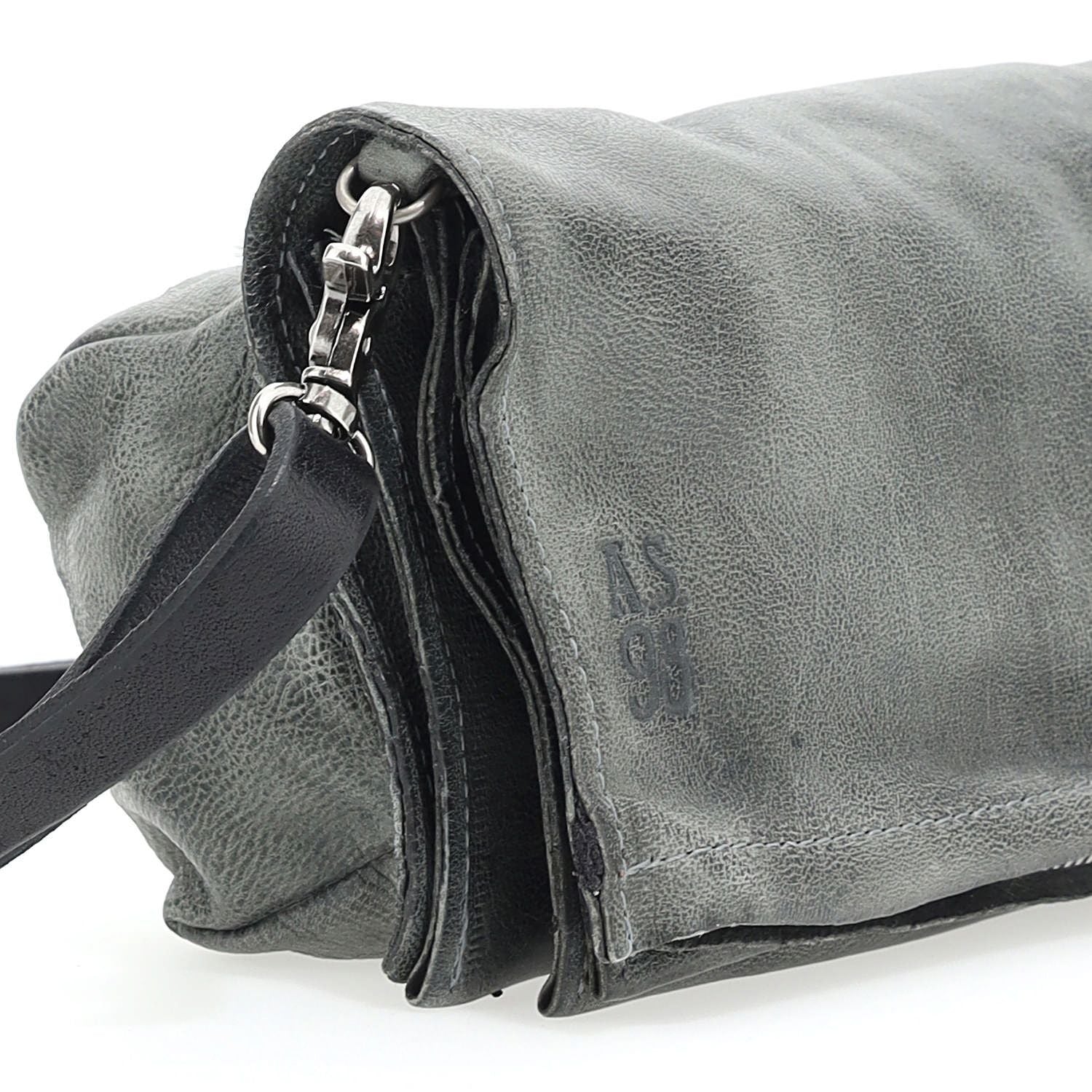 MARGARET WALLET