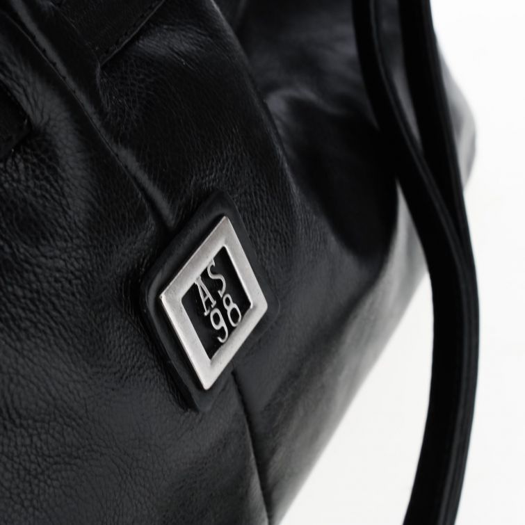 BORSA ADRIEN A.S.98 in pelle – Carattere deciso e stile autentico