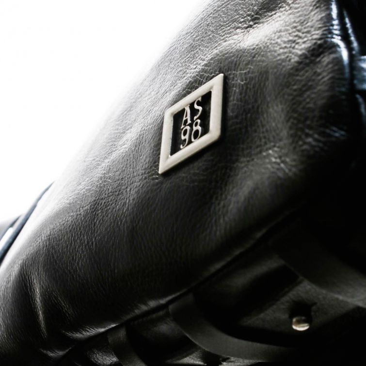 BORSA ROBI: artigianalità italiana e stile unico A.S.98