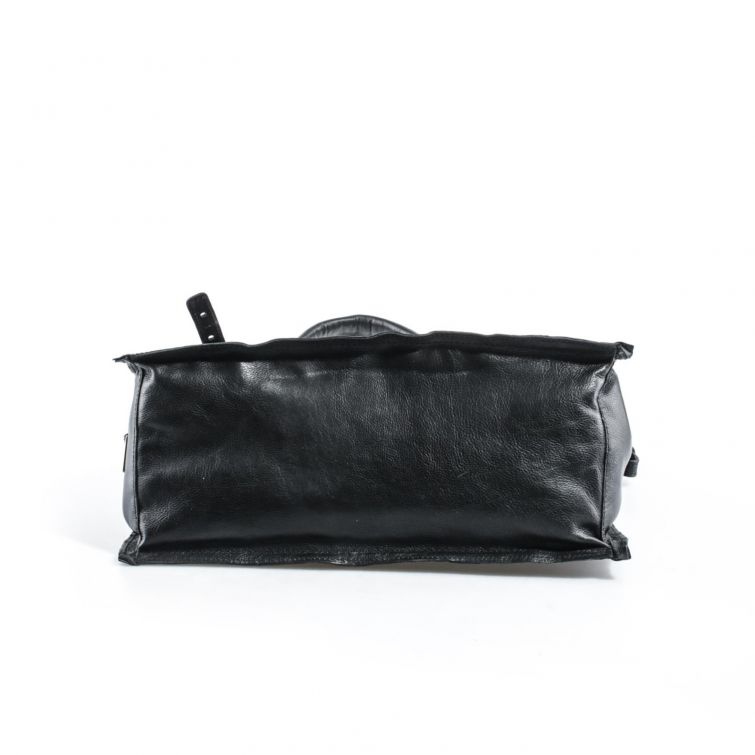 BORSA ESIA A.S.98 in pelle nera dallo stile deciso