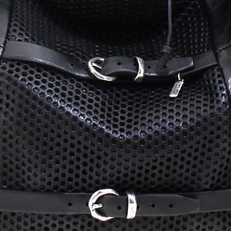 BORSA MOLLY in Pelle Nera Traforata: Stile Unico A.S.98