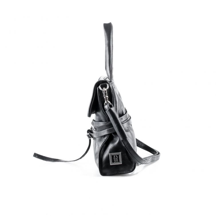 Borsa Larah A.S.98 in pelle nera con tracolla e manici, design artigianale italiano elegante e contemporaneo