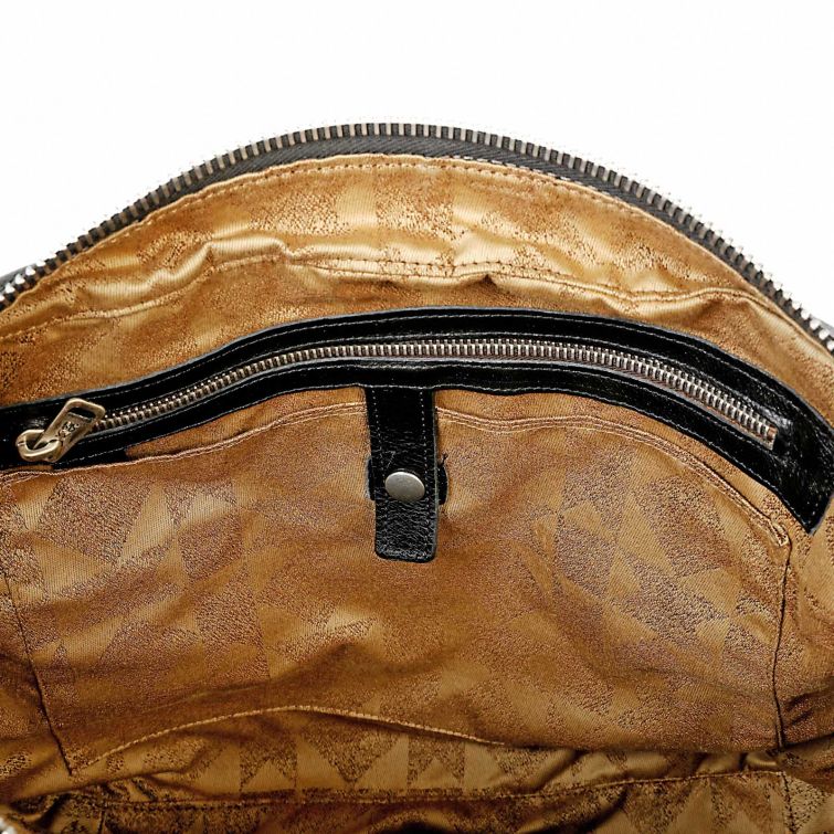 BORSA CURTIS A.S.98 – Pelle, carattere e stile urban