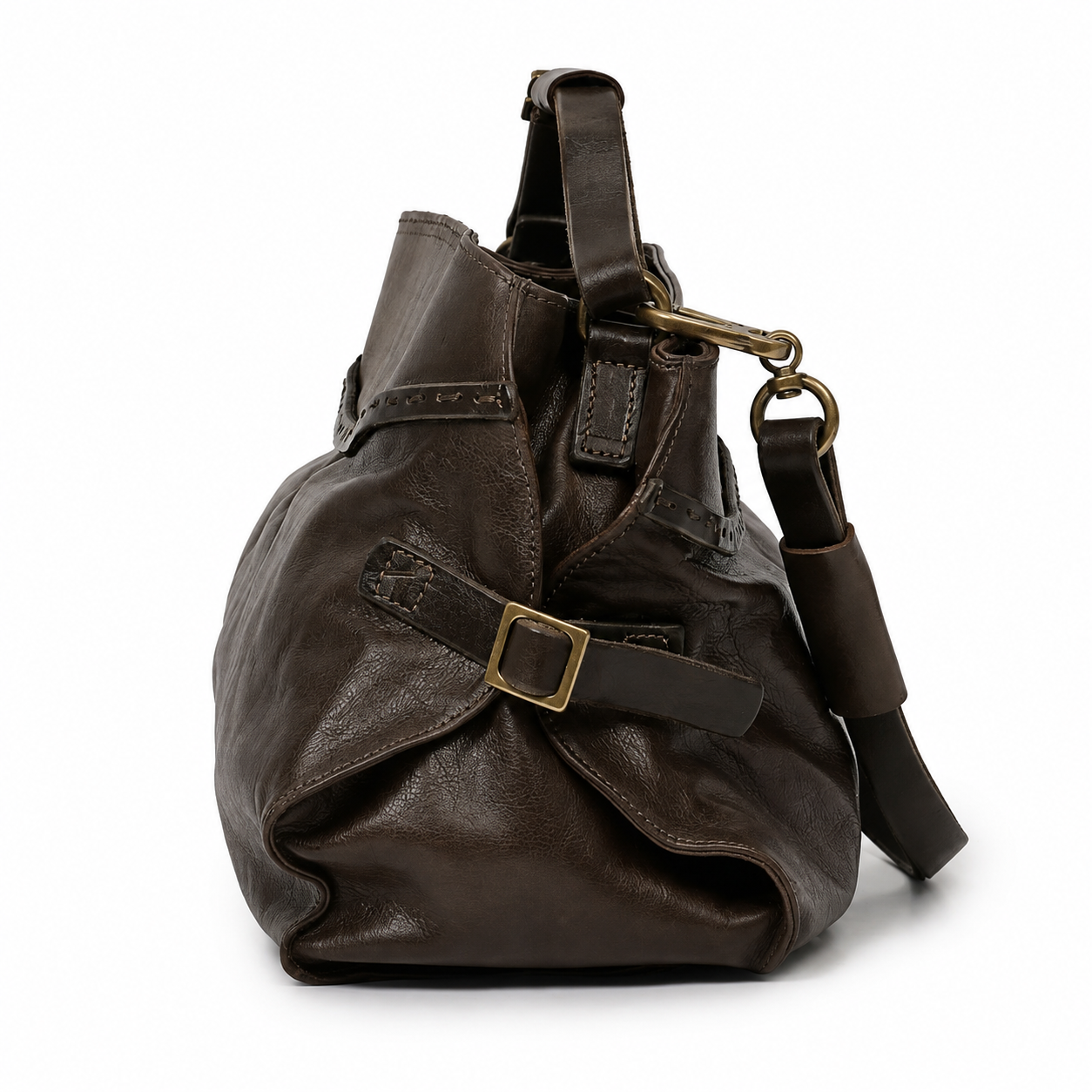 Borsa JAMIE A.S.98 in pelle testa di moro con tracolla regolabile, dettagli artigianali e finiture brunite, elegante e dallo stile rock.