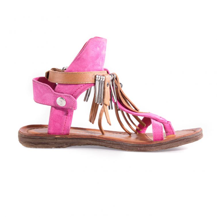 SANDALI ROWA Colore audace e anima boho chic