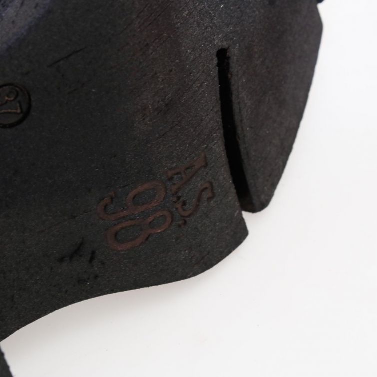 STIVALETTI ECLIPSE: must-have urbani con tacco e carattere rock