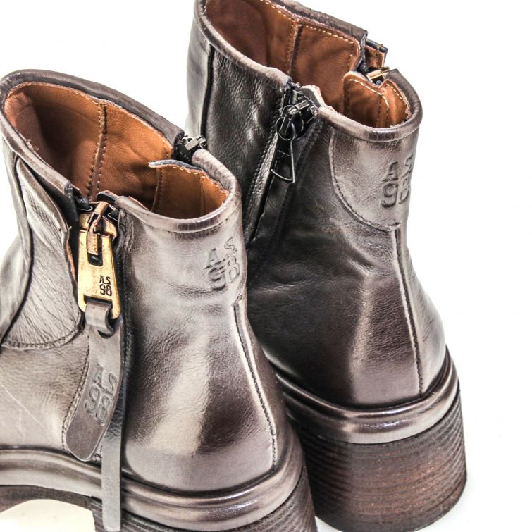 STIVALETTI EIRE: must-have urbani con tacco e suola carrarmato
