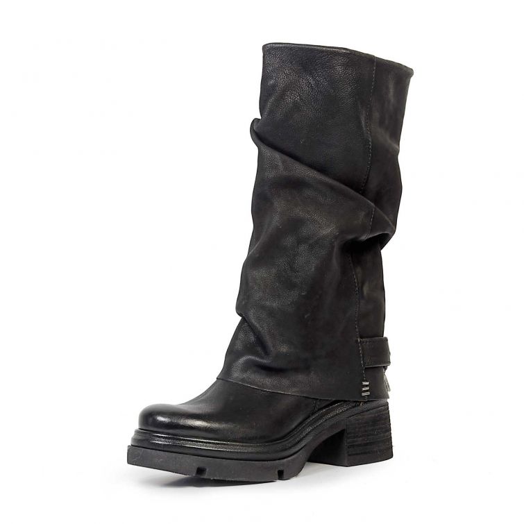 Stivali Evelynn A.S.98 in pelle nera con gambale drappeggiato e tacco 6,5 cm