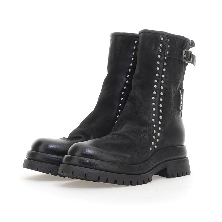 Stivaletti Darcy A.S.98 in pelle nera con borchie e suola carrarmato