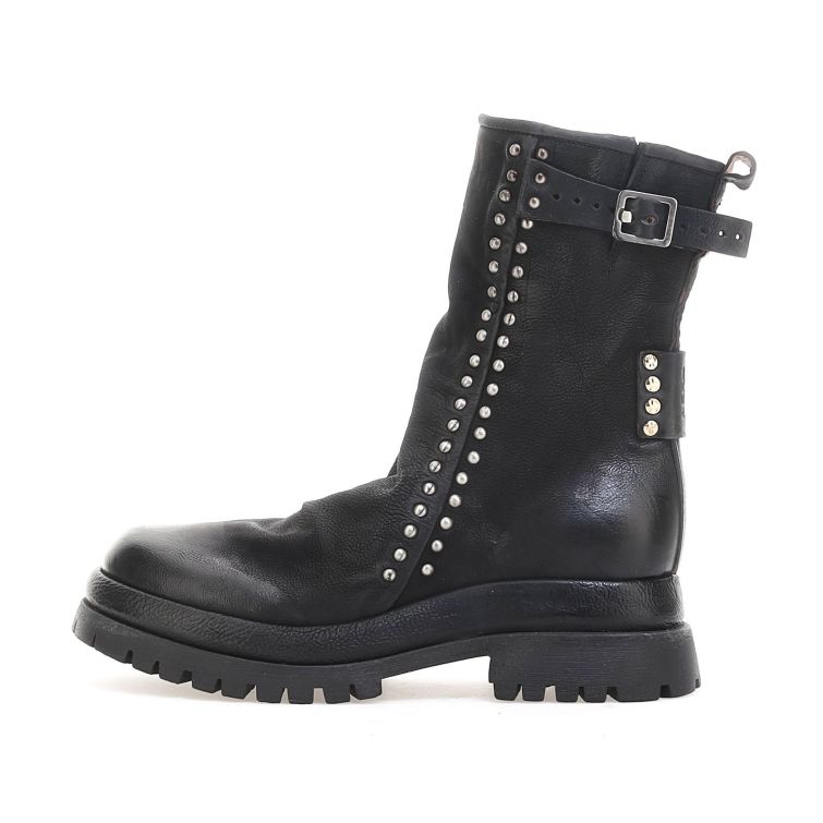 Stivaletti Darcy A.S.98 in pelle nera con borchie e suola carrarmato