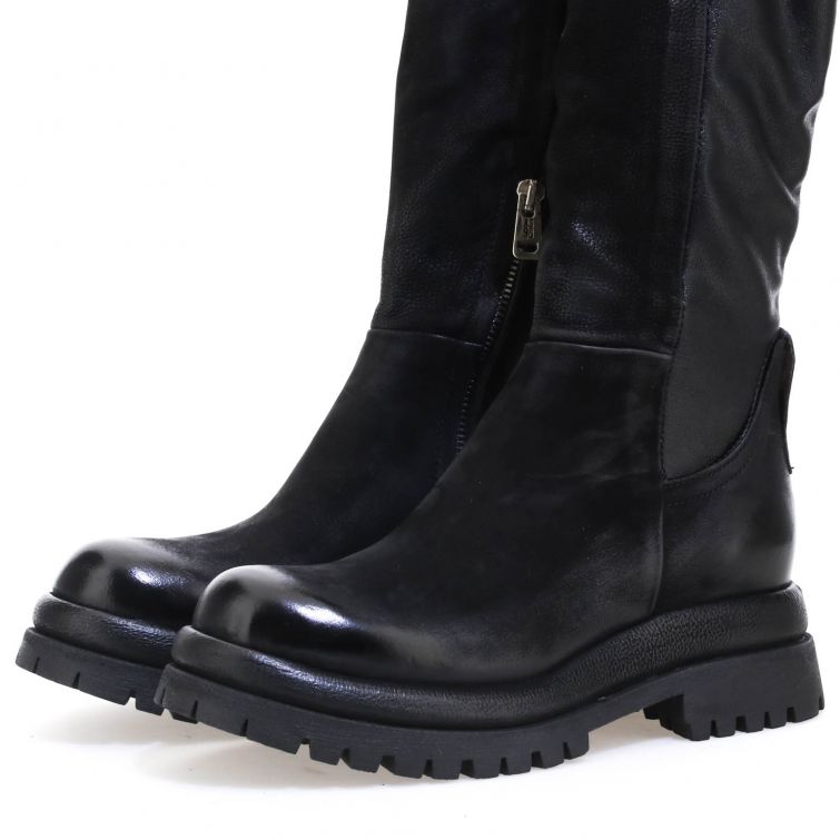 STIVALI DESANA: grinta biker e stile A.S.98 contemporaneo