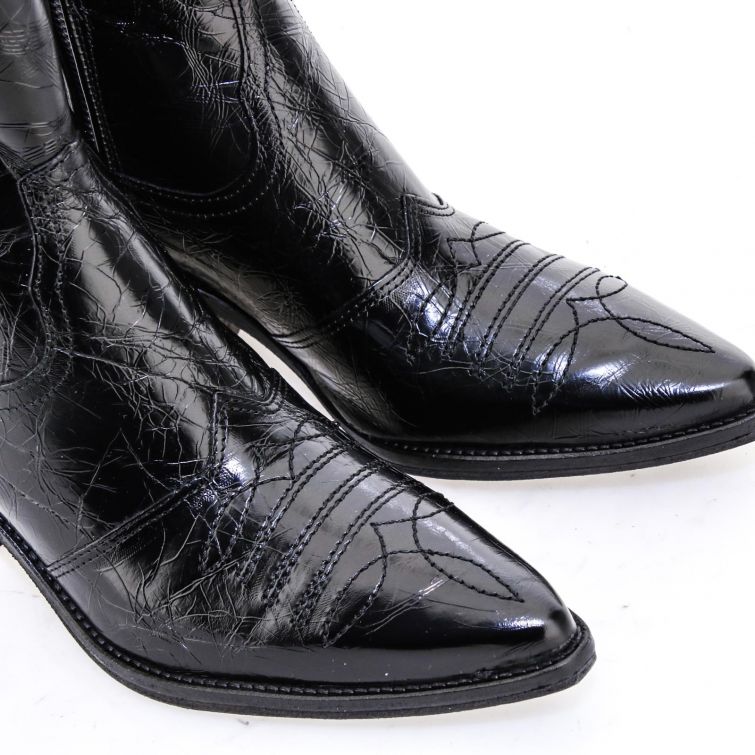 STIVALETTI CRYSTAL in pelle: anima country e stile western