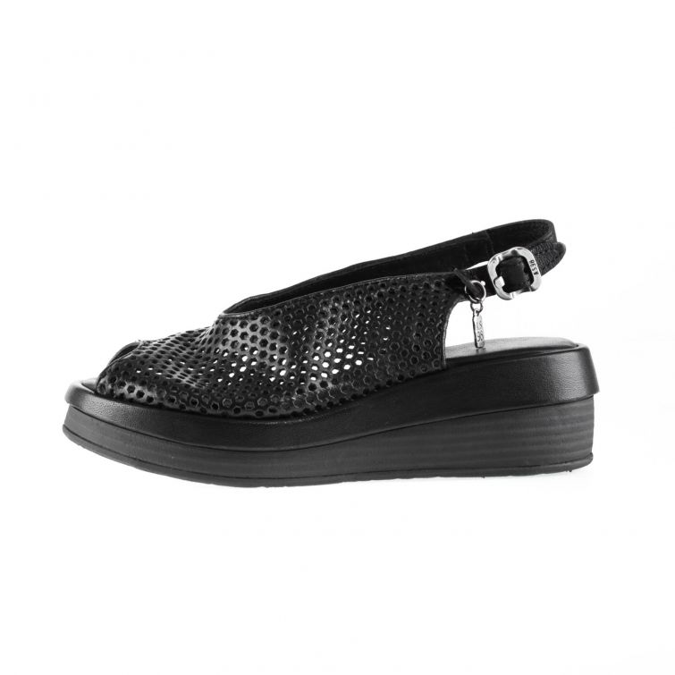 Sandali Sama A.S.98 in pelle nera traforata con zeppa e cinturino regolabile, design artigianale italiano comodo e moderno
