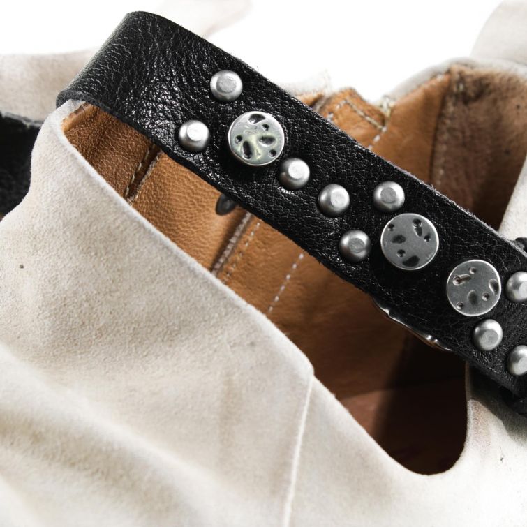 STIVALETTI ISMERA A.S.98 in pelle con cinturino borchiato