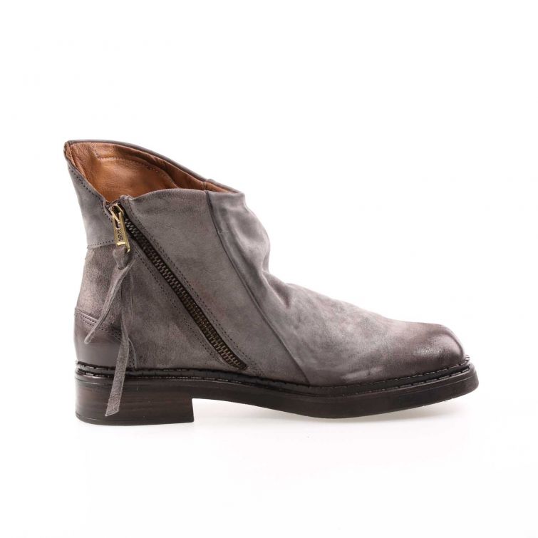 STIVALETTI VISTA A.S.98 in pelle – Stile essenziale e raffinato