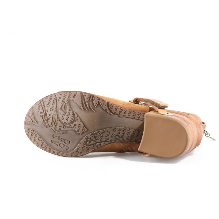SANDALI FEDRA: pelle naturale e design iconico con anello