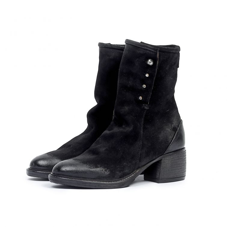 Stivali LENNOX A.S.98 in pelle nera con tacco largo e dettagli metallici