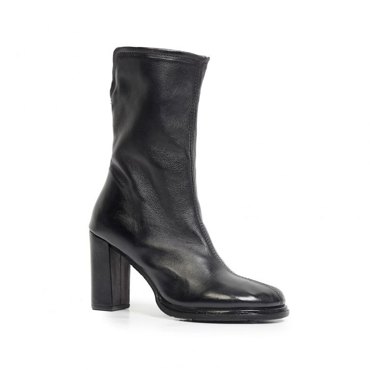 STIVALETTI LAINE A.S.98 in Pelle dal Fascino Rock e Femminile
