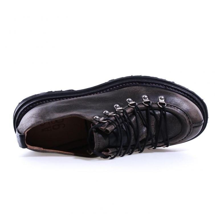 SCARPE SOCRATE A.S.98 in pelle – Design artigianale e carattere unico